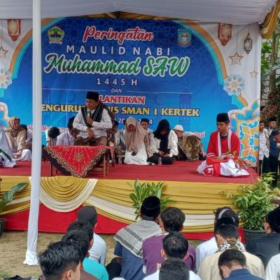 Gebyar 24 SMAN 1 Kertek : “Gali Kreatifitas Seni Siswa!”
